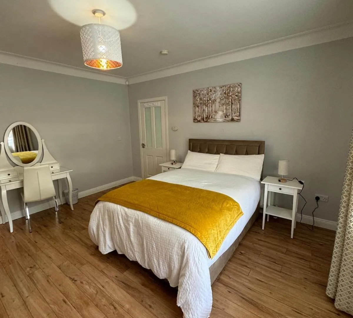 Maya'S Lodge Dublin Bed & Breakfast